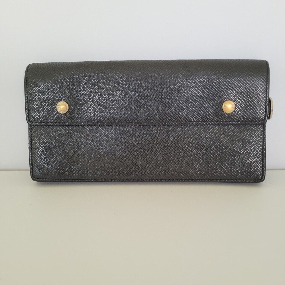 LOUIS VUITTON Taiga Black Envelope Wallet Continental Organizer Large Authentic